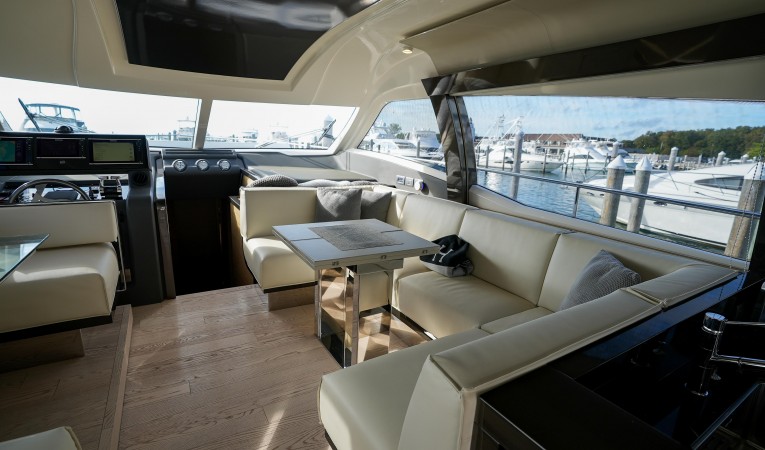 55 Ferretti Yachts 
