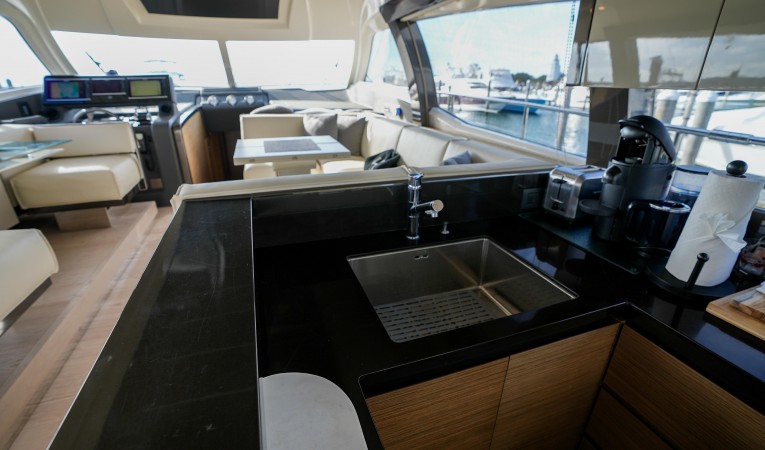 55 Ferretti Yachts 