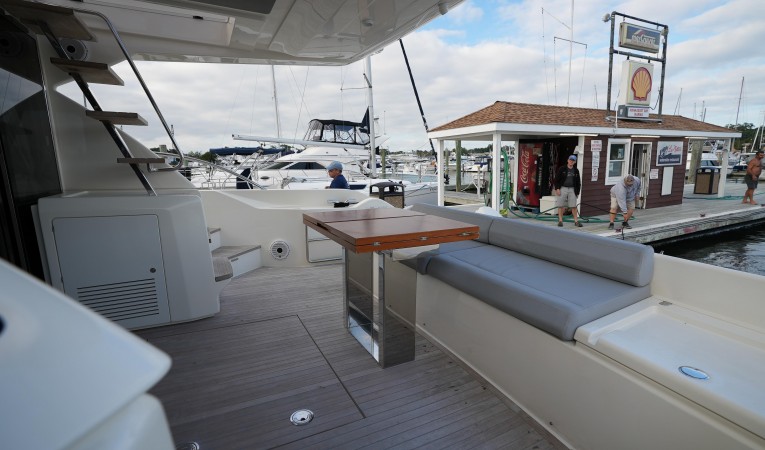 55 Ferretti Yachts 