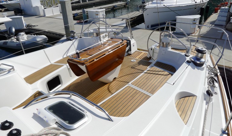 49 Jeanneau 