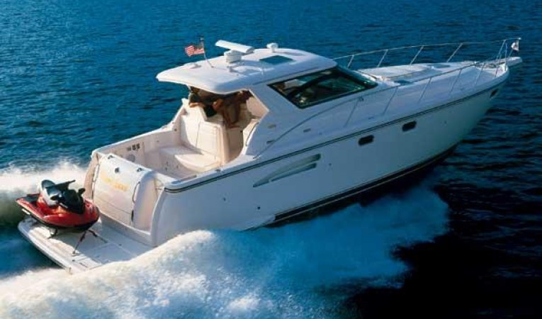 44 Tiara Manufacturer Provided Image