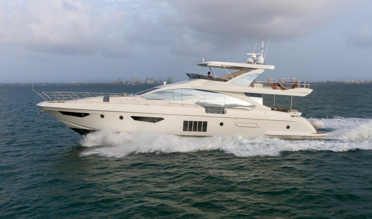 80 Azimut 