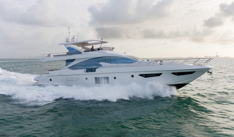 80 Azimut 