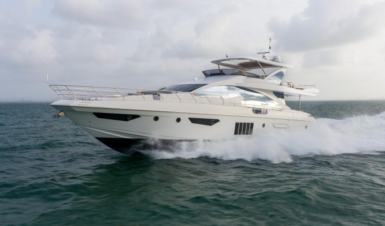 80 Azimut 