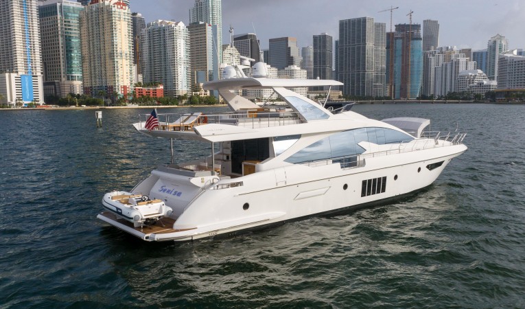 80 Azimut 
