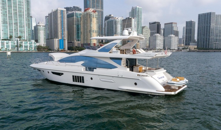 80 Azimut 
