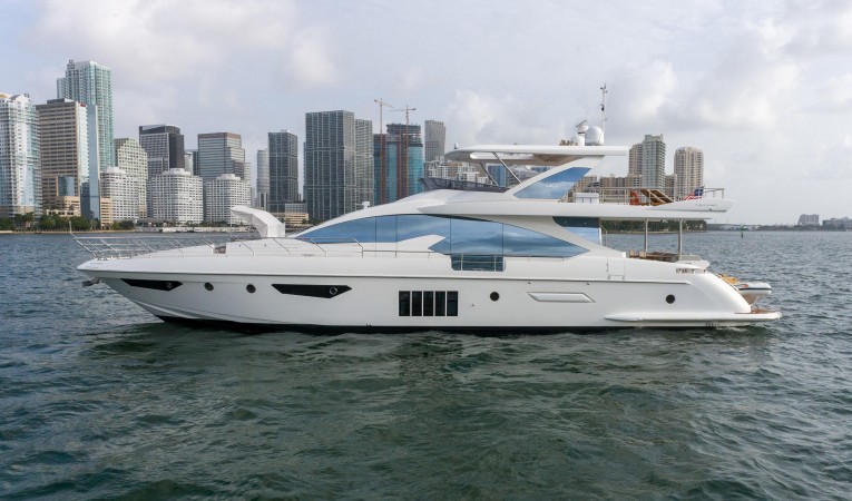 80 Azimut 