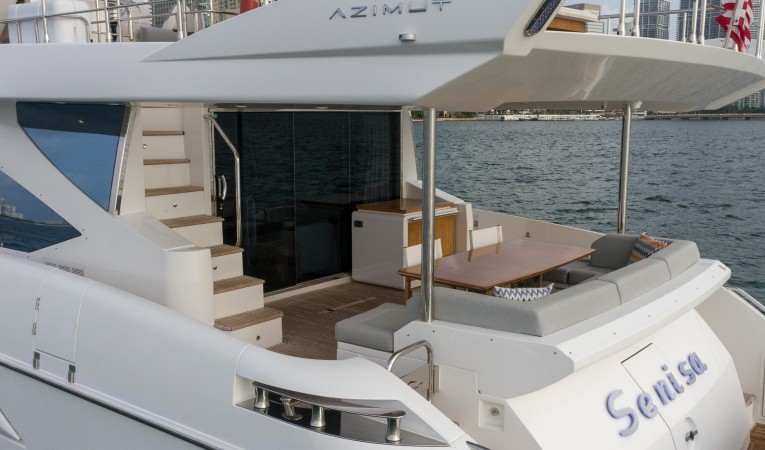 80 Azimut 