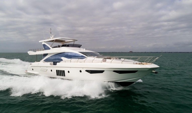 80 Azimut 