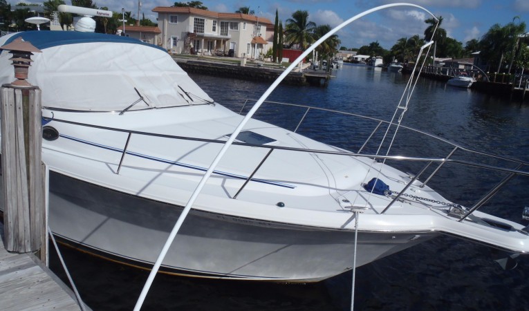 34 Sea Ray Stbd forward