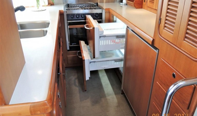 46 Nordhavn Galley Sub-Zero Freezers
