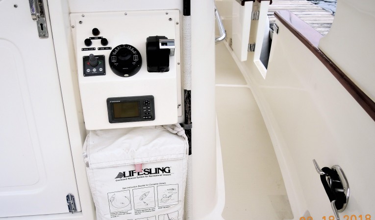 46 Nordhavn Aft Docking Station