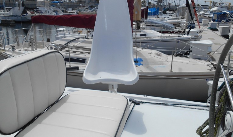 45 Outremer Tiller Seat Port