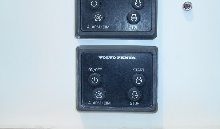 45 Outremer Engine Start and Stop Controls