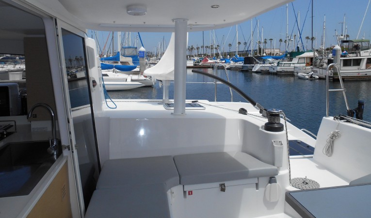 45 Outremer Cockpit looking to Starboard