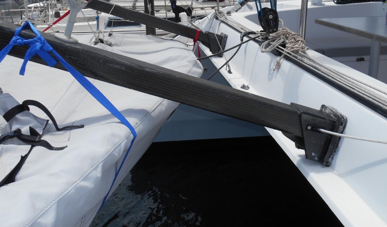 45 Outremer Custom Carbon Davits