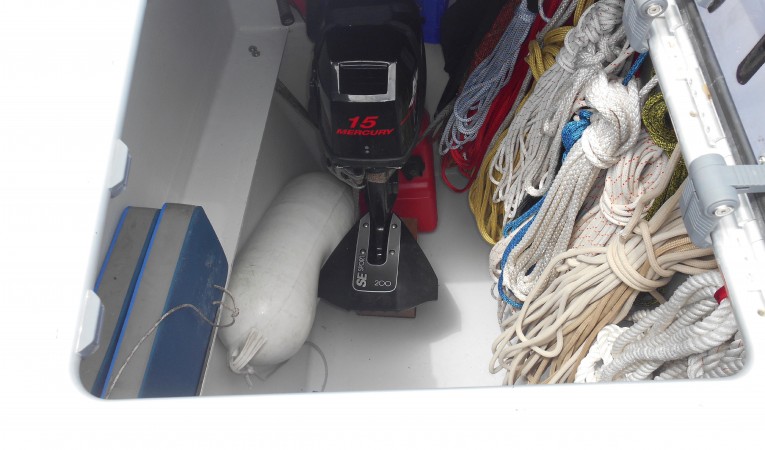 45 Outremer Starboard Locker