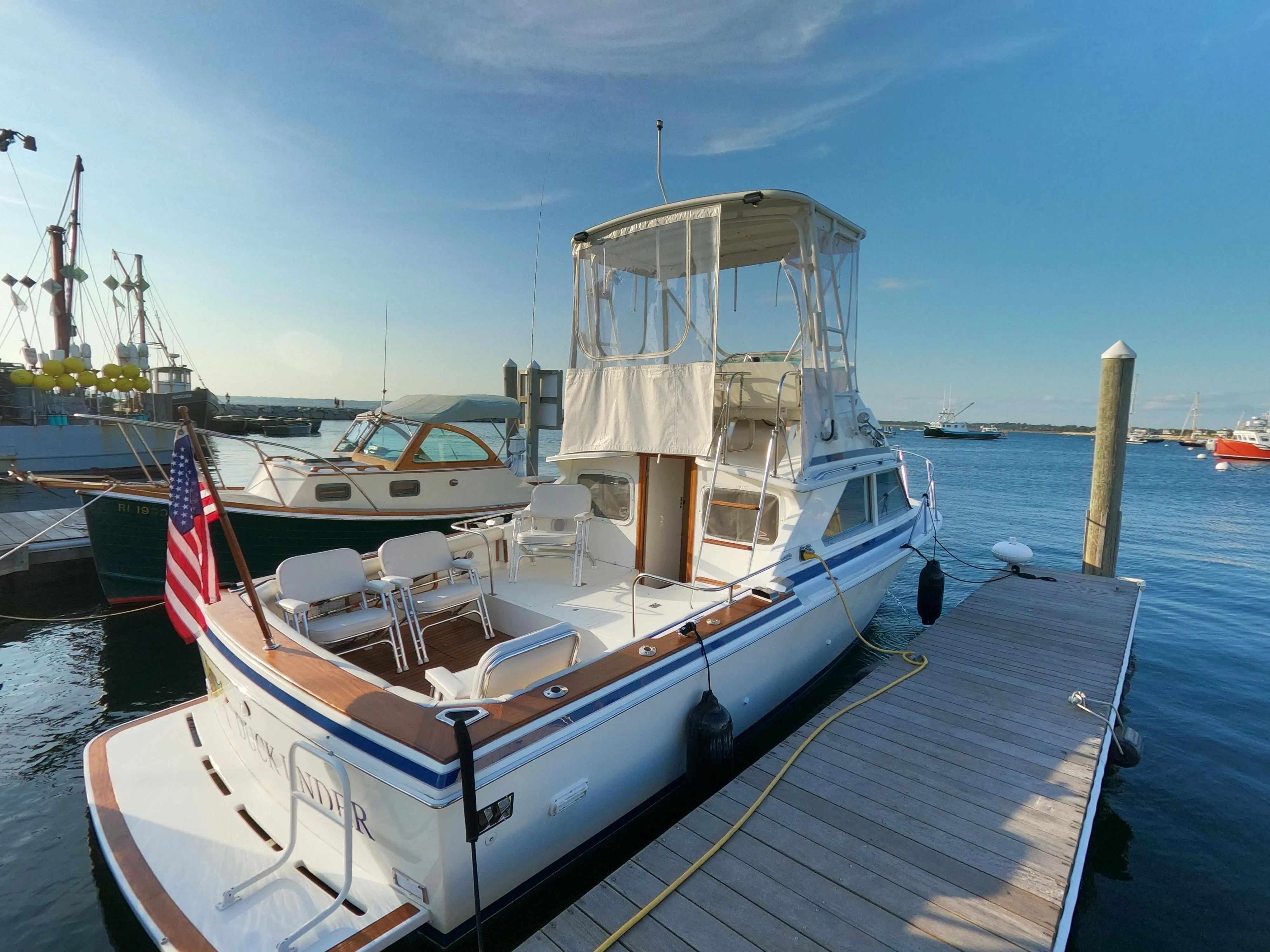 28 Bertram 1986 Duck Under Little Compton, Rhode Island Sold on 2020-09 ...