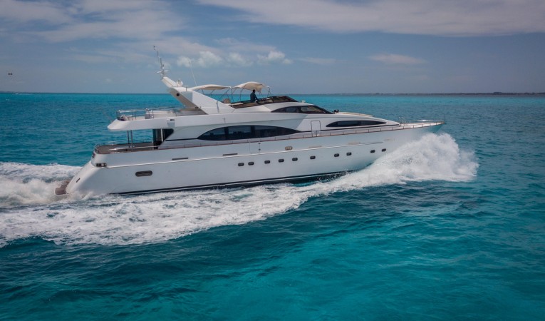 100 Azimut 