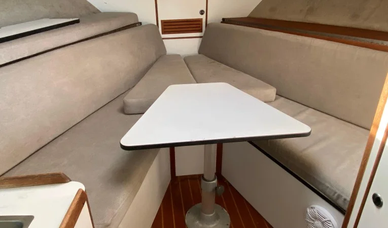 30 Black Watch Convertible V Berth