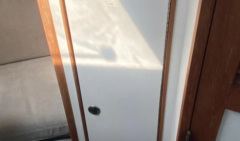 30 Black Watch Hanging Locker