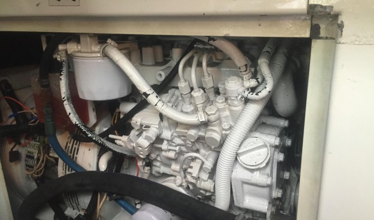 51 Bertram Generator motor