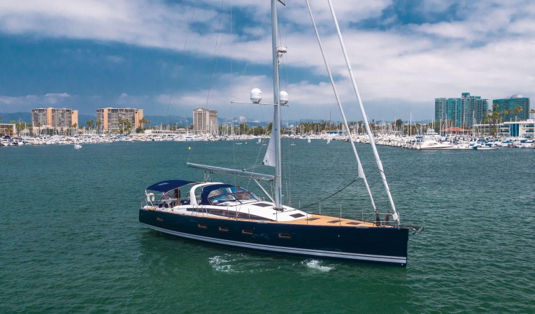 64 Jeanneau "ADELANTE"