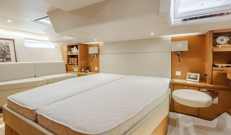 64 Jeanneau "ADELANTE"