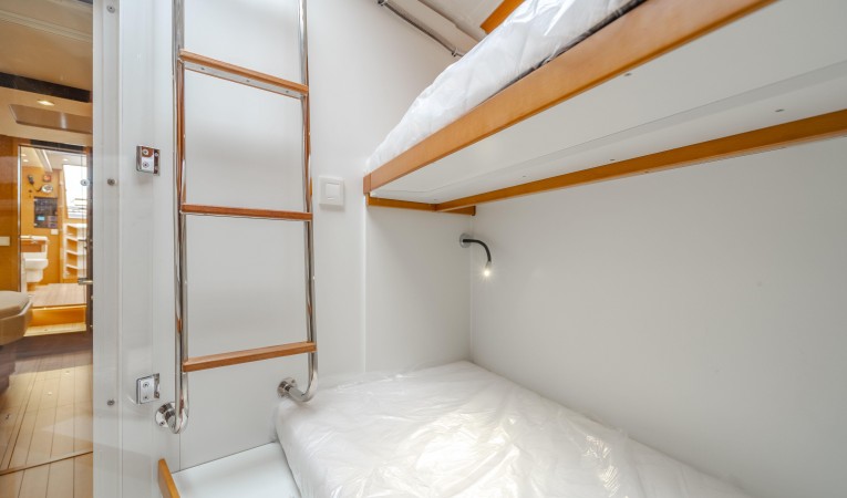 64 Jeanneau "ADELANTE"