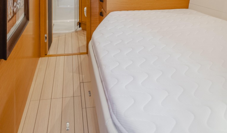 64 Jeanneau "ADELANTE"