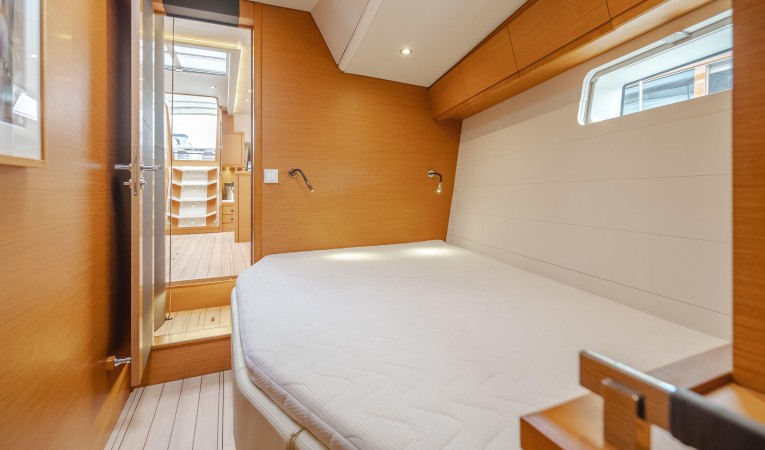 64 Jeanneau "ADELANTE"