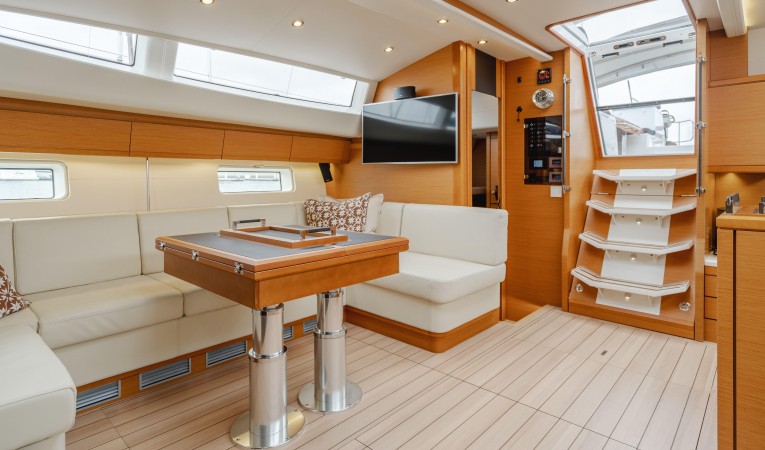 64 Jeanneau "ADELANTE"