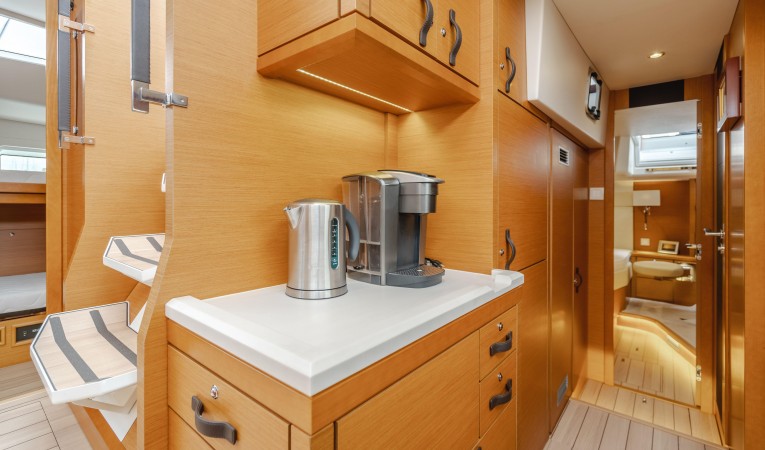 64 Jeanneau "ADELANTE"