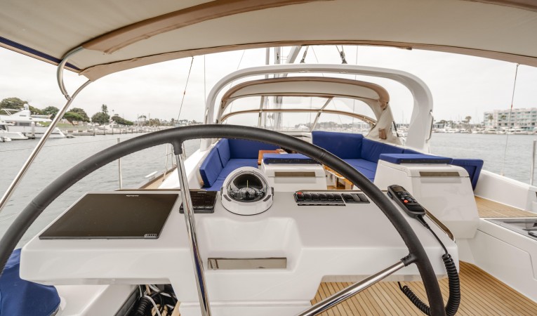 64 Jeanneau "ADELANTE"