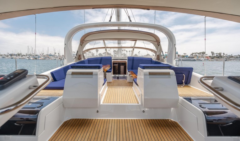 64 Jeanneau "ADELANTE"