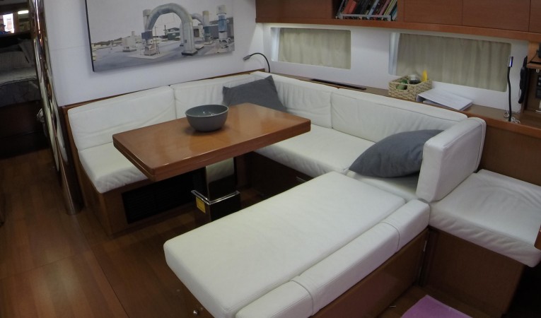 55 Beneteau 