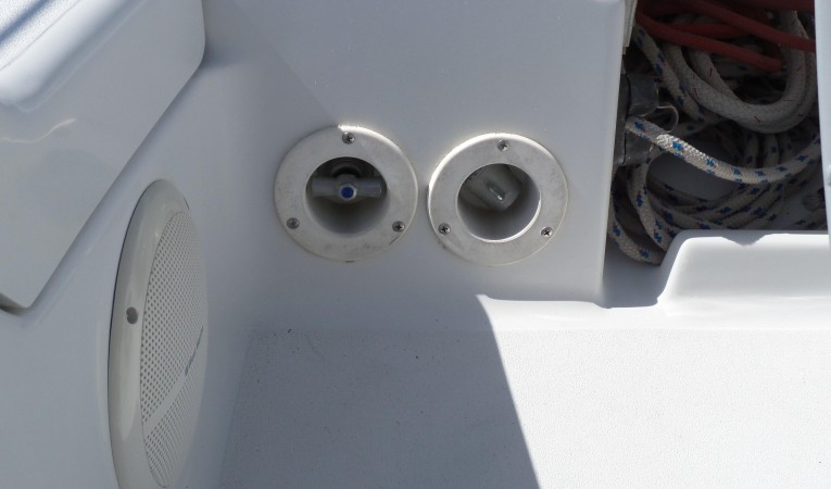 36 C&C Cockpit Shower