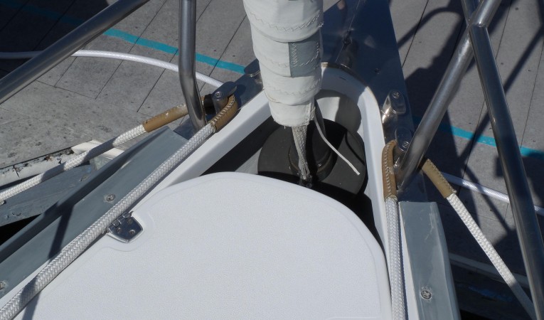 36 C&C Below deck furler