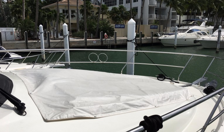 50 Prestige Foredeck Sun pad with cover
