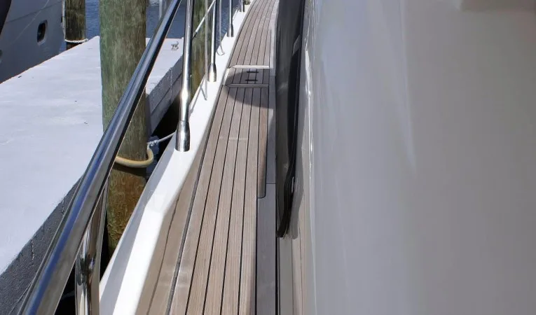60 Azimut 