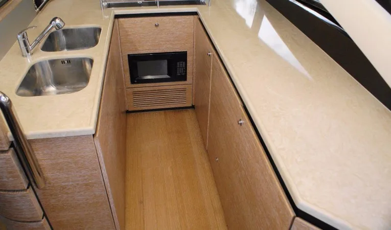 60 Azimut 