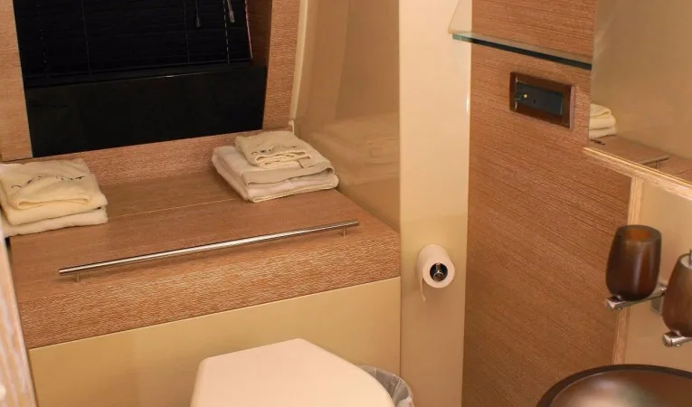 60 Azimut 