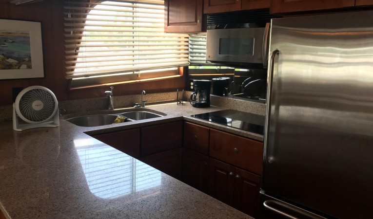 58 Hatteras Galley