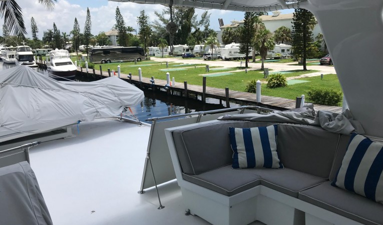 58 Hatteras Flybridge