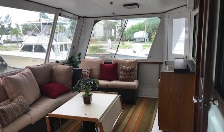 58 Hatteras Aft Deck
