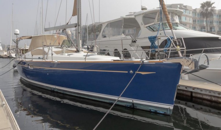 49 Jeanneau 