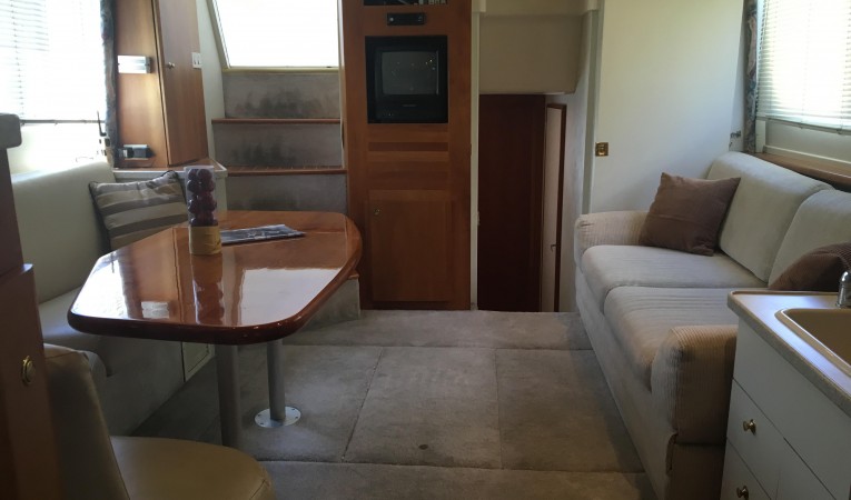 32 Silverton Salon 2