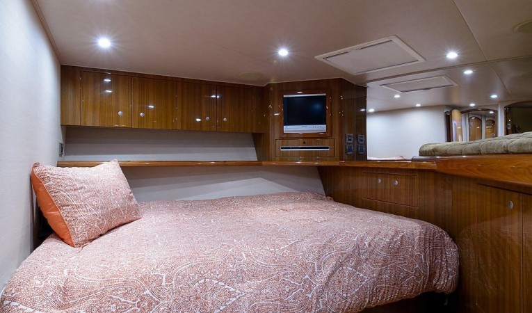 64 Viking Guest Stateroom