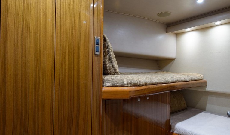 64 Viking Guest Stateroom