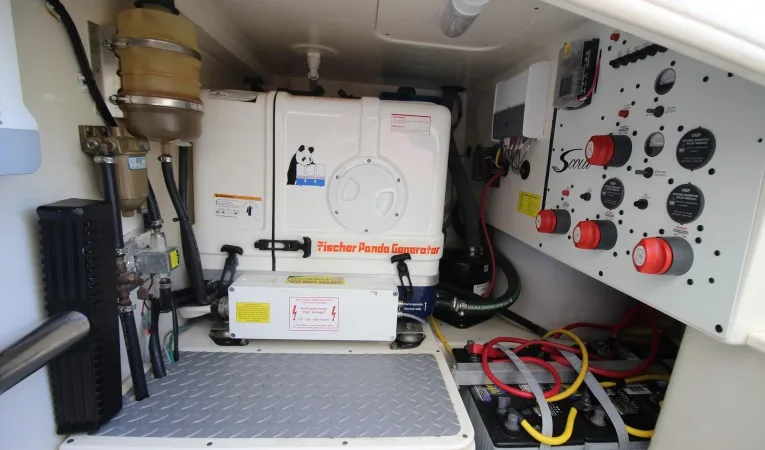 35 Scout Boats Fischer Panda Generator